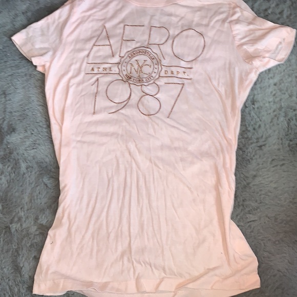 2 womens Aeropostale shirts, size M - Picture 2 of 5